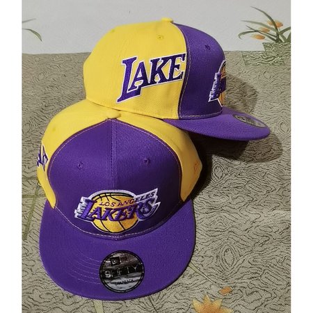 Los Angeles Lakers Snapback Hat